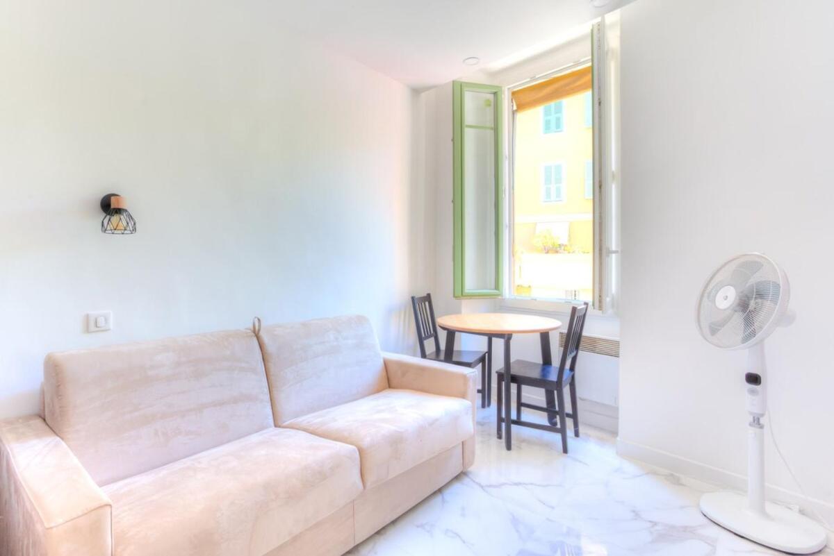 Lympia -cosy Studio, 200 M Plages De - Le Port Apartment